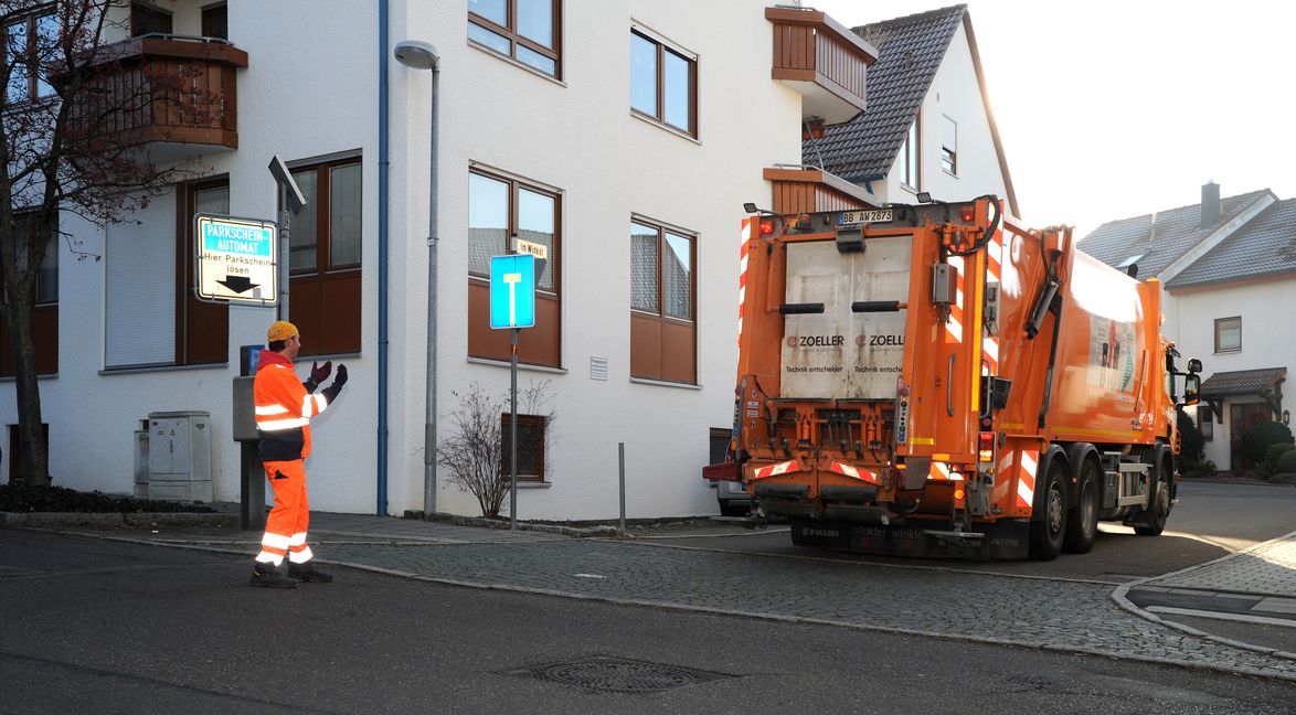 Bis auf Weiteres  soll die Müllgebühren im Kreis Böblingen nicht steigen. Doch das könnte sich ab 2024 ändern.  Archivbild: Moessinger/Brantsch