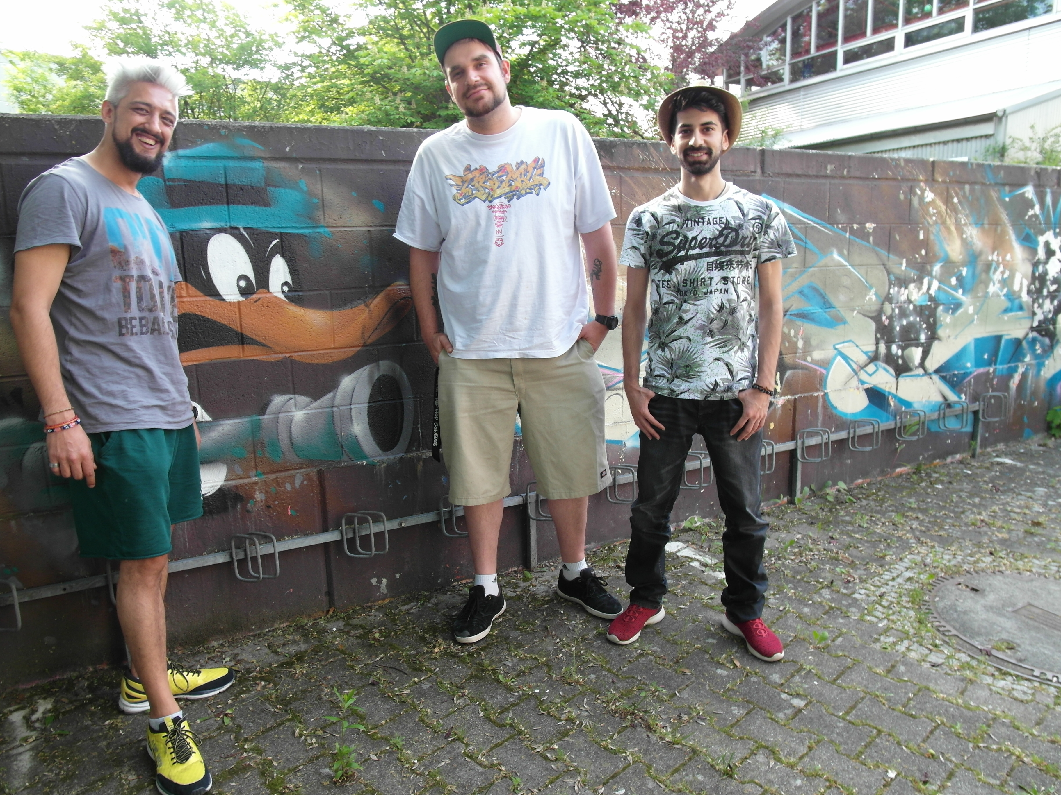 So sehen Macher aus (von links): Leon Bhatti, David Ratzel und Yasin Mutlu haben
das Veranstaltungsformat "Fam Jam" konzipiert, das  am 21. und 22. Juni
zum ersten Mal im Sindelinger "Treffpunkt für Jugendkultur - Das Süd"
stattfindet.  Bild: Staber