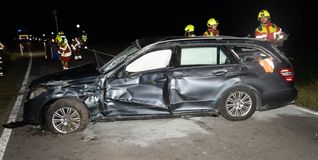 Der E-Klasse-Kombi ist ein wirtschaftlicher Totalschaden.