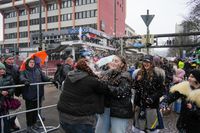 Närrisches Treiben beim Umzug als Abschluss des Leonberger Pferdemarkts.