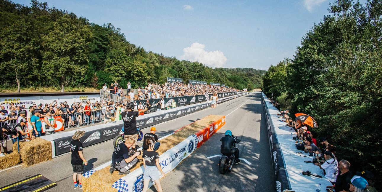 Die Achtelmeilen-Rennen gehören zum Biker-Festival zwingend dazu.