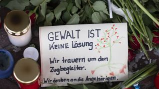 Der Sicherheitsgipfel wurde nach dem tödlichen Angriff auf einen Bahn-Mitarbeiter einberufen.