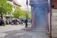 Die Hauptübung der Sindelfinger Feuerwehr bestand aus mehreren Teilen: Erst zeigten sie mit historischen Löscheinheiten, wie früher das Feuer bekämpft wurde - anschließend retteten sie aus dem Maichinger Bürgerhaus Personen über tragbare Leitern und Drehleiter.