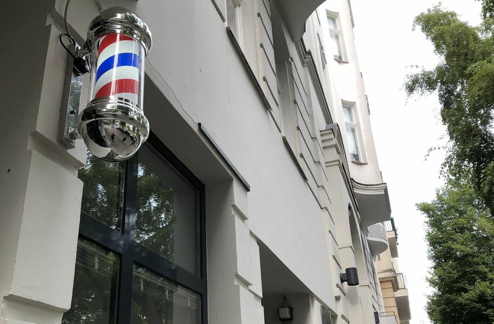 Der Barber Pole – das Erkennungszeichen der Barbershops.