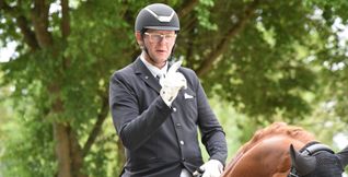 Hans-Peter Bauer ist der Seriensieger beim Dressurturnier in Weil der Stadt.