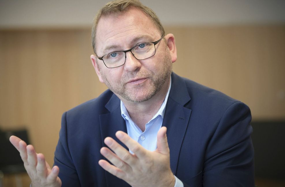 Verdi-Chef Frank Werneke zeigt sich kämpferischer denn je in den aktuellen Tarifkonflikten.