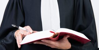 Als Richter hat man manche kuriose Geschichte zu klären. Sofern es möglich ist.