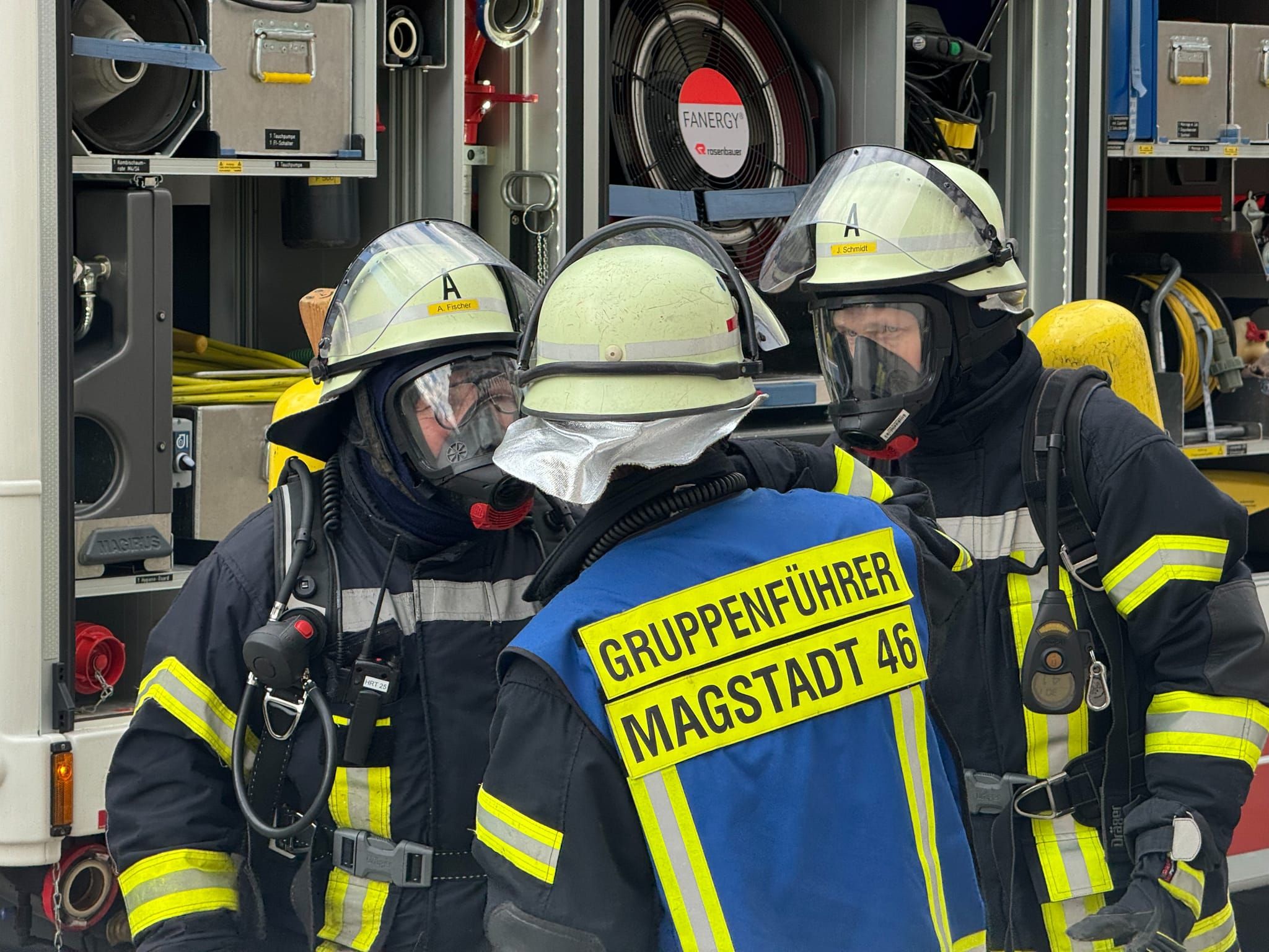 Bilder von der Schauübung der Magstadter Feuerwehr.