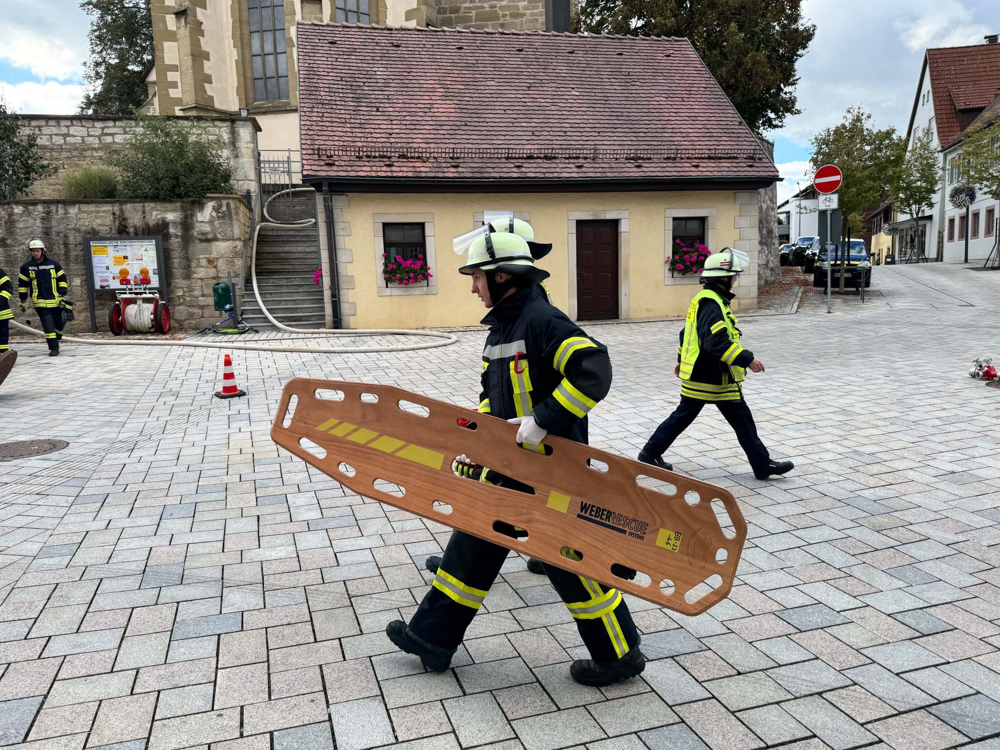 Bilder von der Schauübung der Magstadter Feuerwehr.