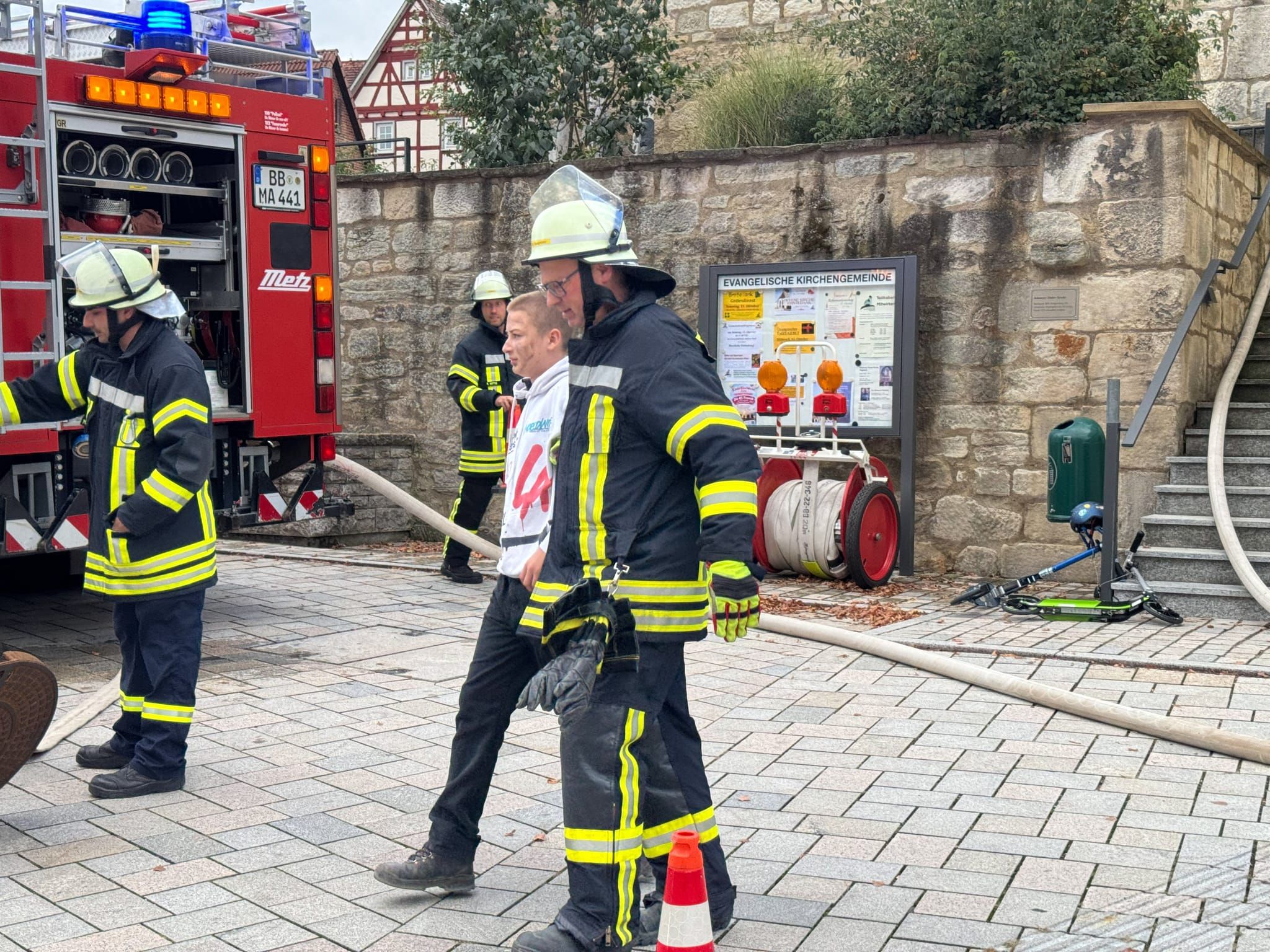 Bilder von der Schauübung der Magstadter Feuerwehr.