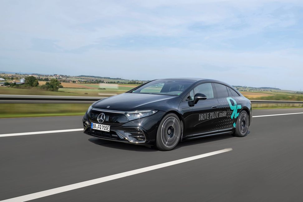 Drive Pilot ist weltweit das schnellste zertifizierte System für hochautomatisiertes Fahren (SAE-Level 3 in einem Serienfahrzeug).