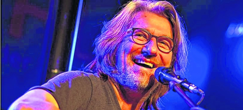 Michael Fitz gibt am Sonntag, 15. April, um 19 Uhr beim Kulturkreis Grafenau im Dätzinger Schloss sein nächstes Gastspiel im Kreis Böblingen.  Bild: Photowings/z