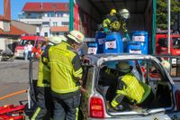 Die Schauübung der Gesamtfeuerwehr Weil im Schönbuch lockte viele Zuschauer an.