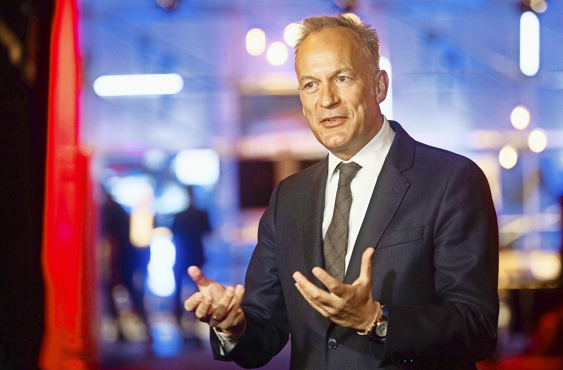 VDMA-Präsident Karl Haeusgen ist besorgt über die Materialengpässe und freut sich über die Auftragsflut.
 Foto: dpa/Julian Stratenschulte