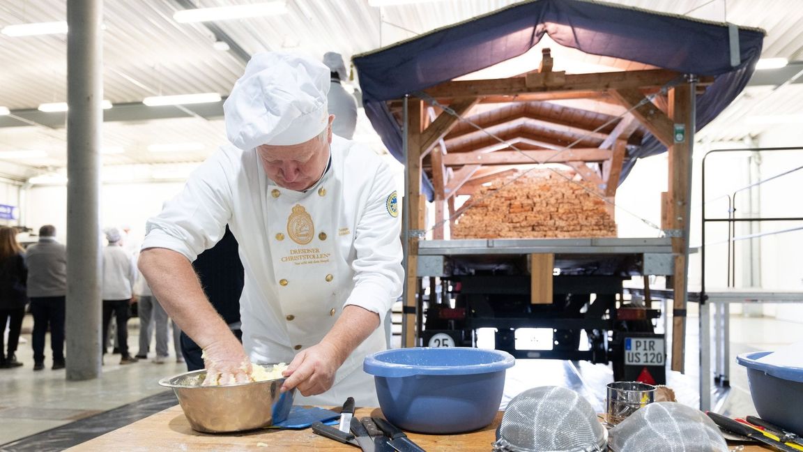 Reichlich Butter, Zucker und Puderzucker kamen dazu.