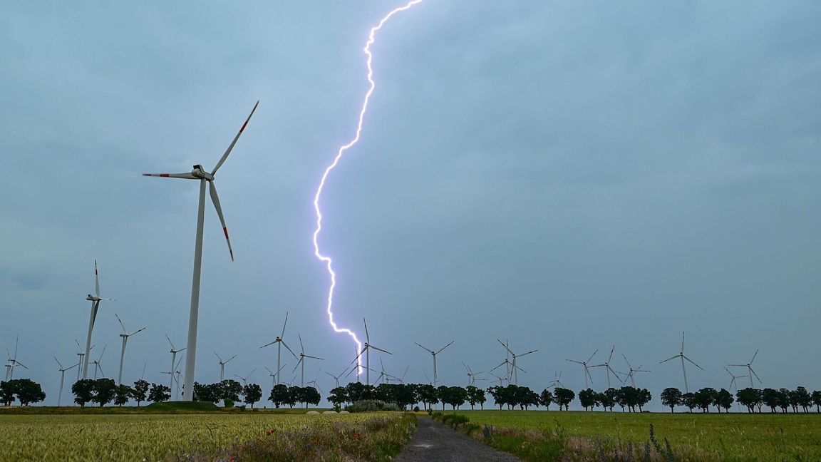 Gewitter, Stürme und Hitze zeigten am Wochenende bereits erste Spuren.