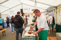 Viel Spaß auf dem Backhausfest.