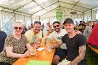 Viel Spaß auf dem Backhausfest.