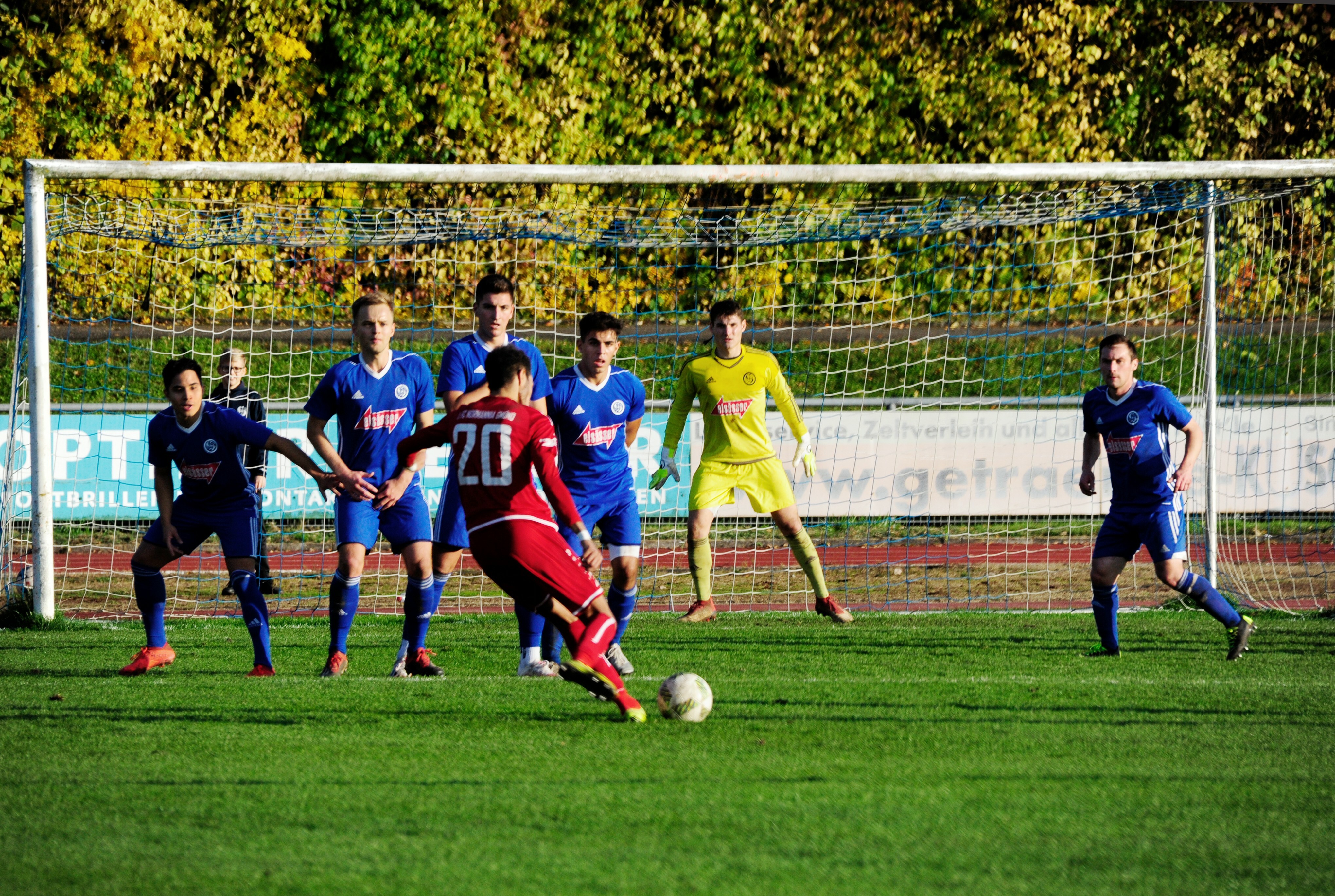 Der VfL Sindelfingen stand im Floschenstadion gegen den 1. FC Normannia Gmünd auf verlorenem Posten. Bild: photostampe