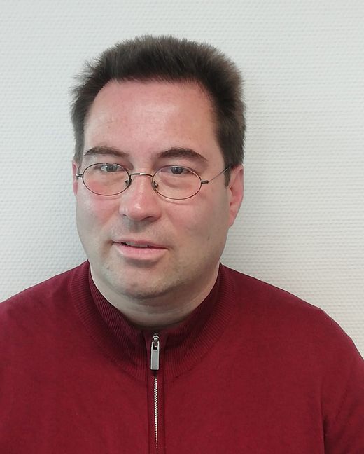 Dr. Frank Engel
