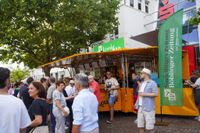 Voller Marktplatz und klasse Stimmung beim zweiten Abend von "Sindelfingen rockt mit der Band "True Collins".