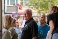 Voller Marktplatz und klasse Stimmung beim zweiten Abend von "Sindelfingen rockt mit der Band "True Collins".
