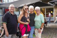 Voller Marktplatz und klasse Stimmung beim zweiten Abend von "Sindelfingen rockt mit der Band "True Collins".