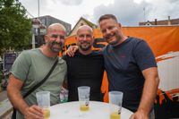 Voller Marktplatz und klasse Stimmung beim zweiten Abend von "Sindelfingen rockt mit der Band "True Collins".