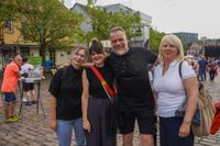 Voller Marktplatz und klasse Stimmung beim zweiten Abend von "Sindelfingen rockt mit der Band "True Collins".