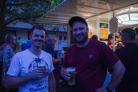 Voller Marktplatz und klasse Stimmung beim zweiten Abend von "Sindelfingen rockt mit der Band "True Collins".