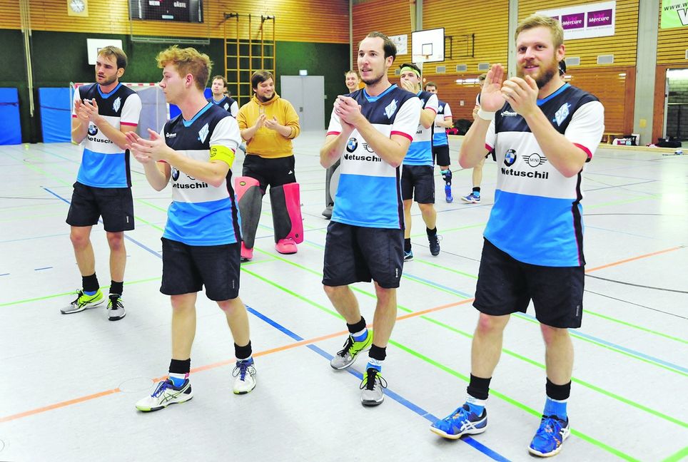 Wollen zurück in die Erfolgsspur: David Scheufele, Lukas Panagis und Sebastian Kranz (von links). Bild: automotorart/A