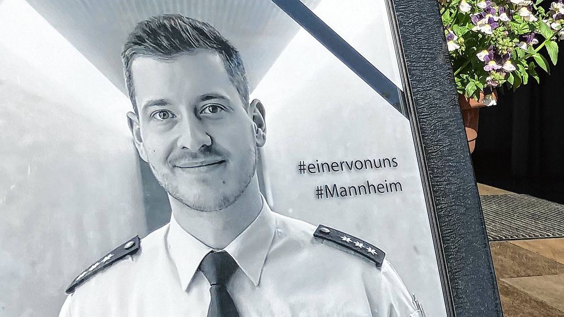 Rouven Laur war Polizist aus Leidenschaft. Bei einem Einsatz in Mannheim wurde er gewaltsam getötet.