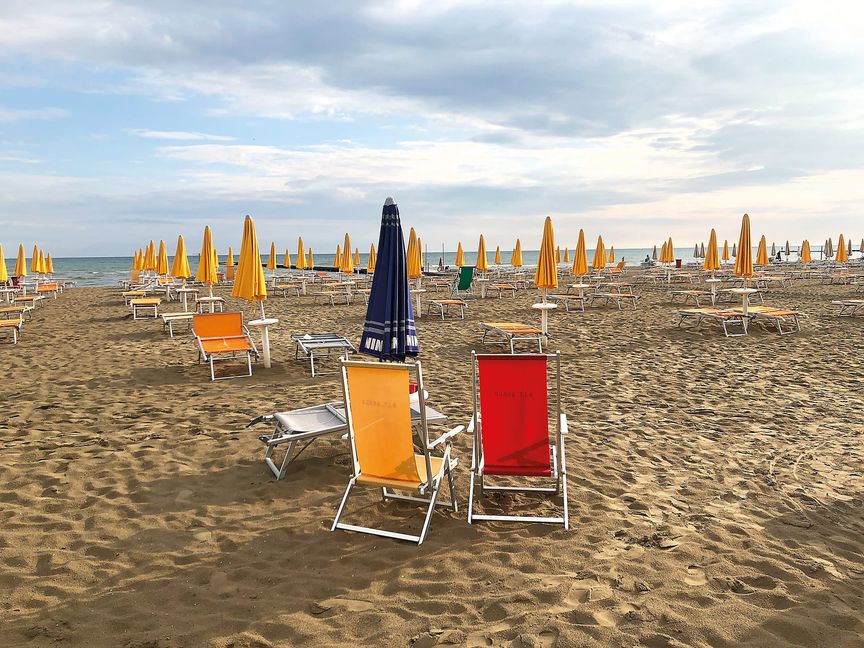 Die Ruhe vor dem Strandsturm in Grado.