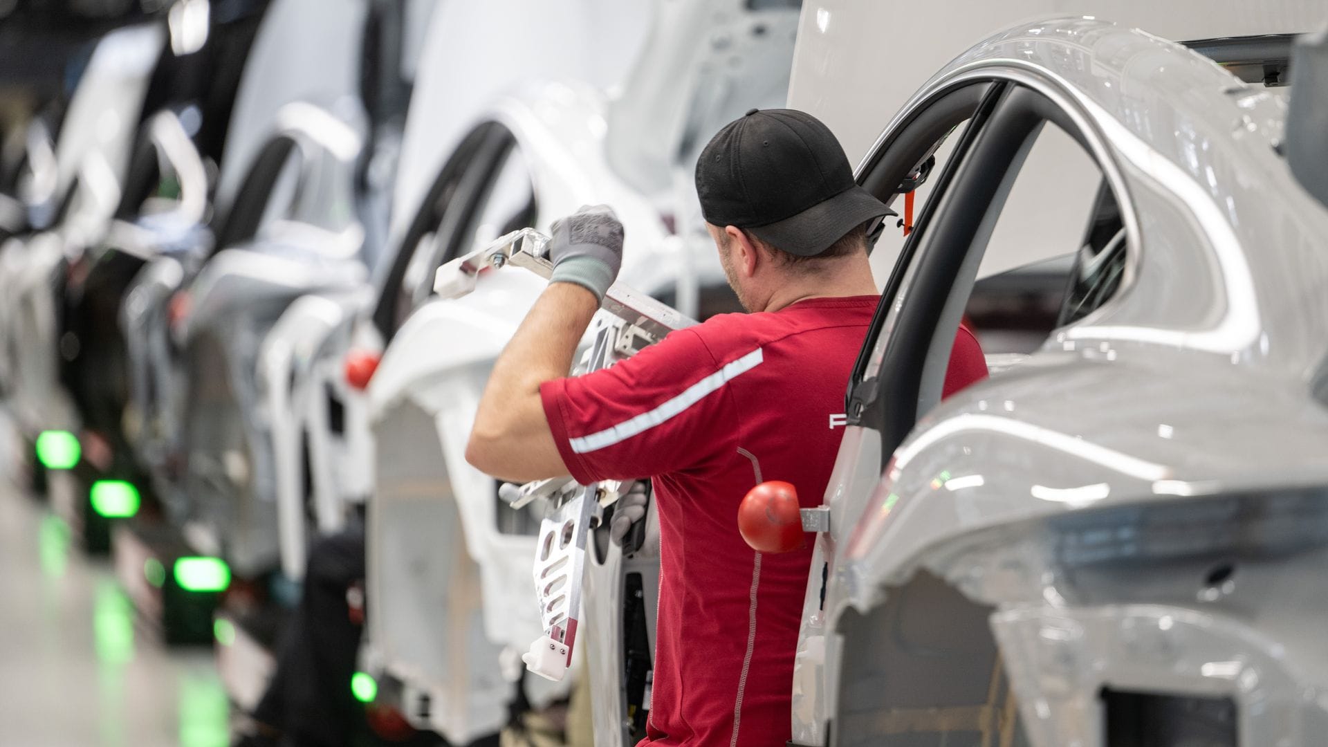 Viele deutsche Hersteller setzen vor allem auf teure Premium-Elektroautos. (Archivbild)