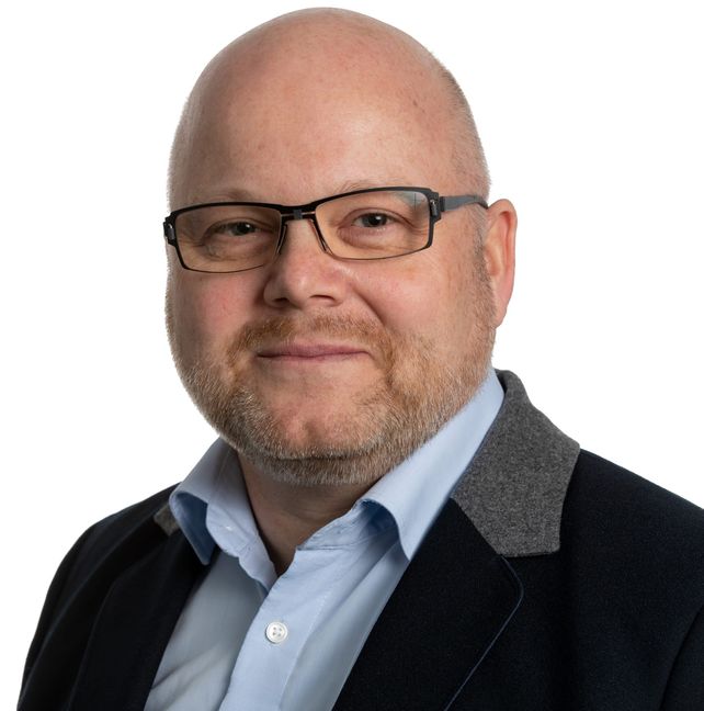 Autor Ralf Ruthardt.