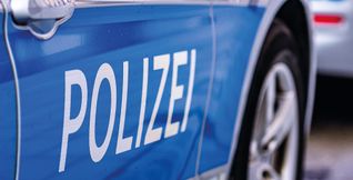 Die Polizei sucht Zeugen, die etwas beobachtet haben.