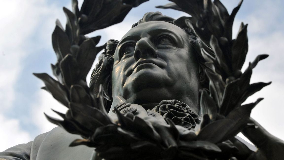 Wenn je ein Deutscher auf einen Sockel gehoben wurde, dann Goethe (Archivbild)