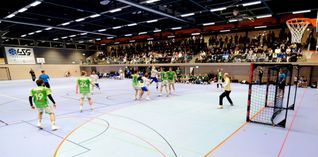 Heller, freundlicher und mit besserer Aussicht: Unter anderem sorgt die niedrigere Glaswand auf der Tribüne für den besseren Durchblick.