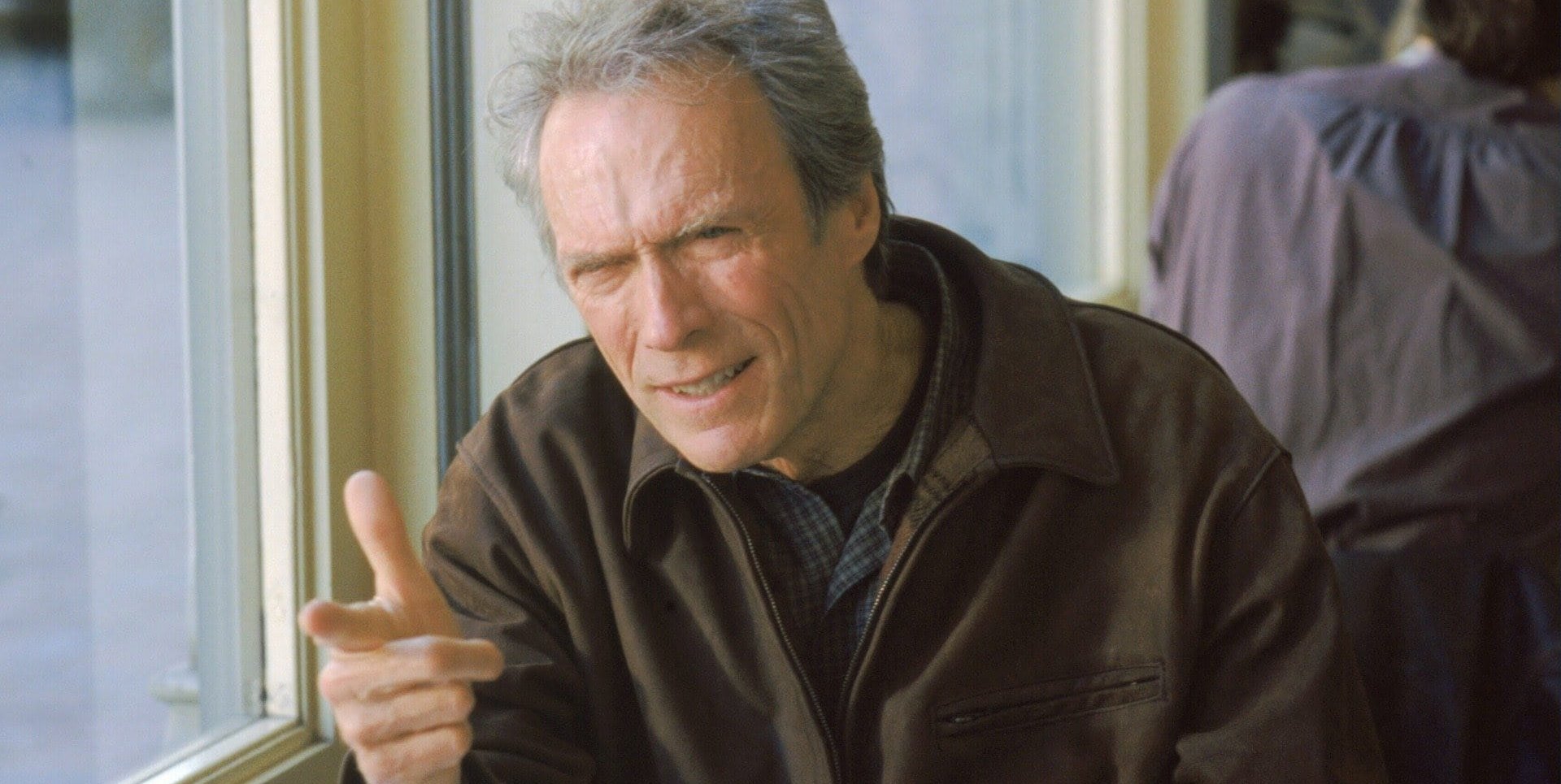 Clint Eastwood recherchiert „Ein wahres Verbrechen“.