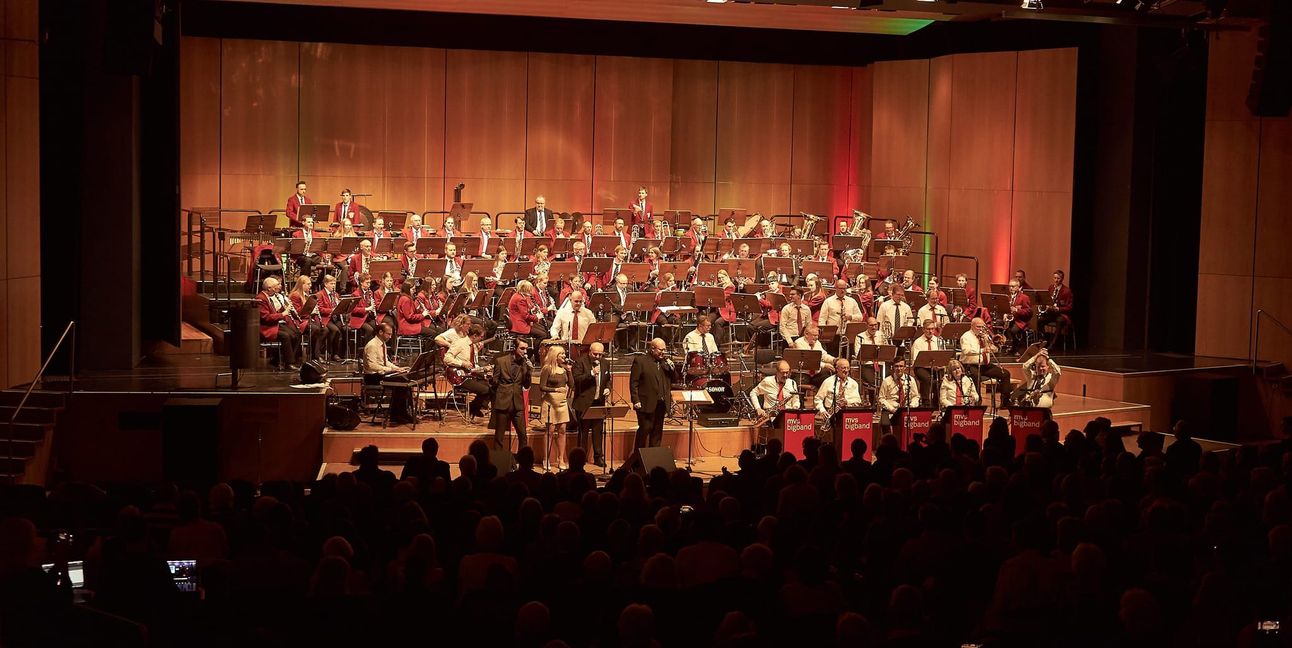 Die Sindelfinger Stadtkapelle und die MVS Big Band werden auch beim 37. Weihnachtskonzert wieder ein Stück gemeinsam spielen.