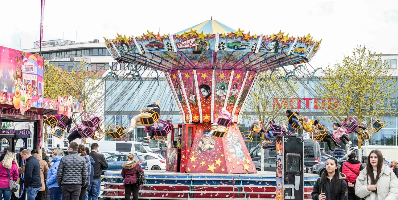 Noch eine gute Woche, bis zum 14. April, lädt die Osterkirmes aufs Flugfeld zwischen Böblingen und Sindelfingen.