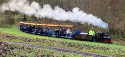 Nikolaus bei den Dampfbahnfreunden.