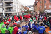 Beste Stimmung und gutes Wetter herrschten beim Fasnetsauftakt beim Seegärtle in Böblingen.
