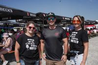 Mallorca total: Prima Stimmung auf dem Flugfeld.