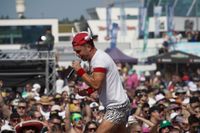 Mallorca total: Prima Stimmung auf dem Flugfeld.