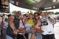 Mallorca total: Prima Stimmung auf dem Flugfeld.