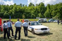 Das Blaulichtfest bot Blaulichtgottesdienst, Konzert, Kinderprogramm, Vorführungen, Solitude-Rundfahrt mit aktuellen und Oldtimer-Einsatzfahrzeugen.