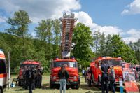 Das Blaulichtfest bot Blaulichtgottesdienst, Konzert, Kinderprogramm, Vorführungen, Solitude-Rundfahrt mit aktuellen und Oldtimer-Einsatzfahrzeugen.