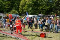 Das Blaulichtfest bot Blaulichtgottesdienst, Konzert, Kinderprogramm, Vorführungen, Solitude-Rundfahrt mit aktuellen und Oldtimer-Einsatzfahrzeugen.