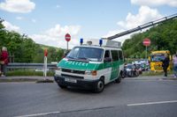 Das Blaulichtfest bot Blaulichtgottesdienst, Konzert, Kinderprogramm, Vorführungen, Solitude-Rundfahrt mit aktuellen und Oldtimer-Einsatzfahrzeugen.